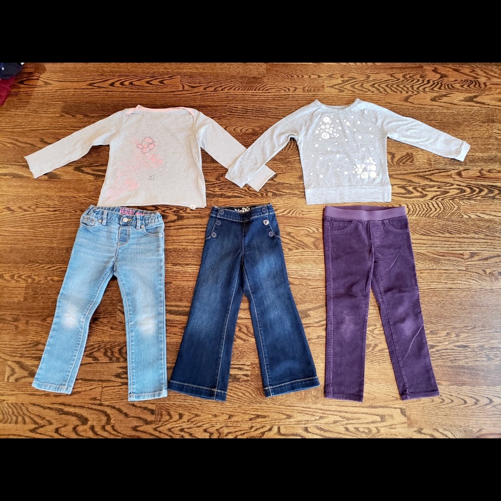 Girls clothes bundle size XS (4T)